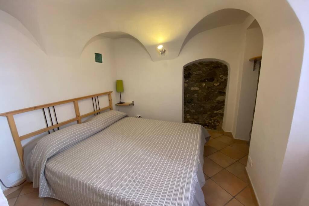 Alloggio Per Vacanze A Isolabona Eksteriør bilde